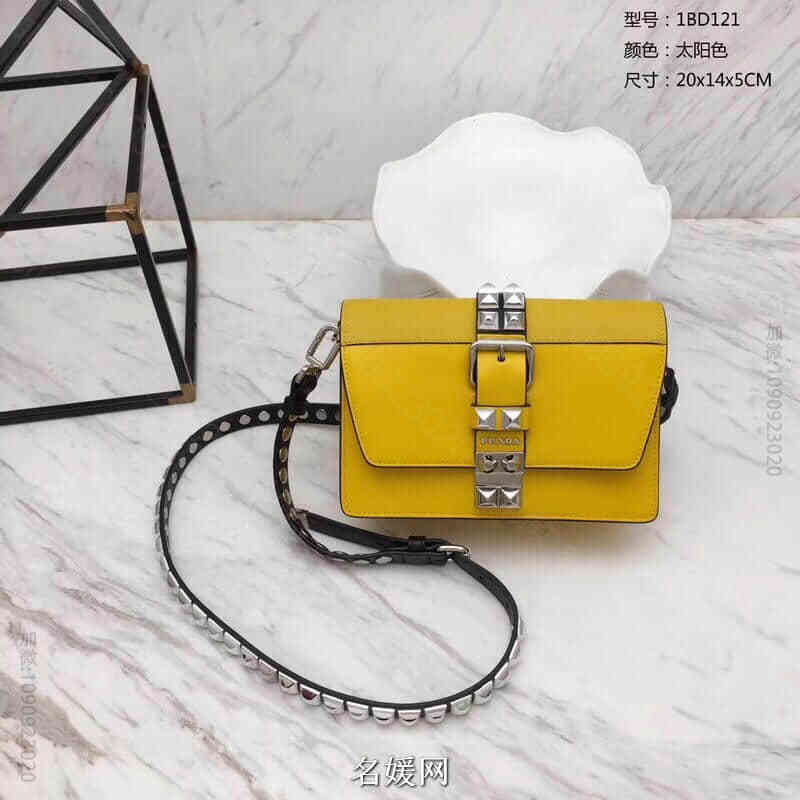 普拉达/Prada Elektra 小牛皮手袋铆钉包 1BD121