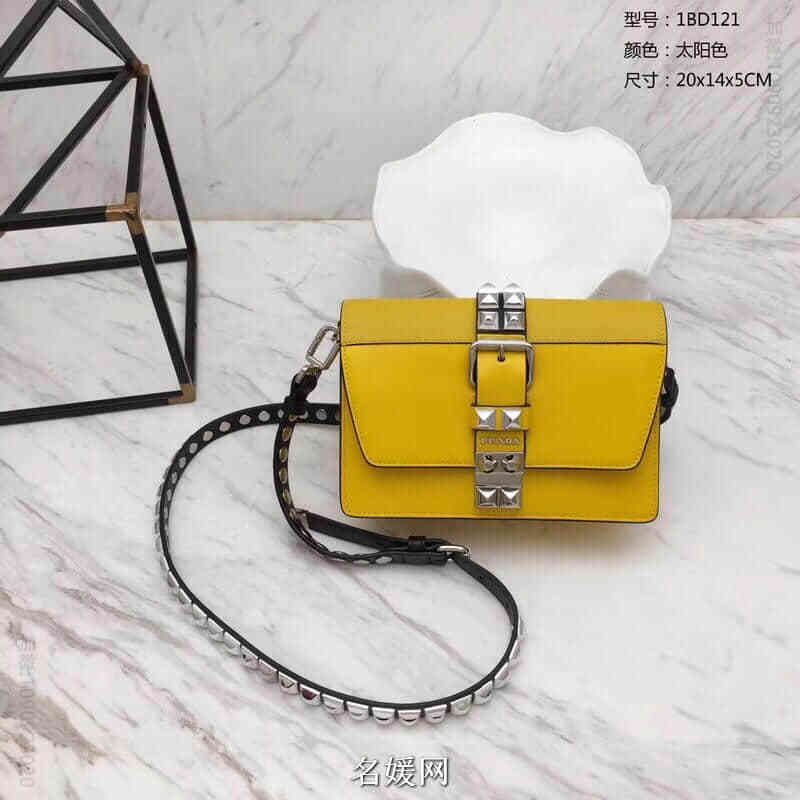 普拉达/Prada Elektra 小牛皮手袋铆钉包 1BD121