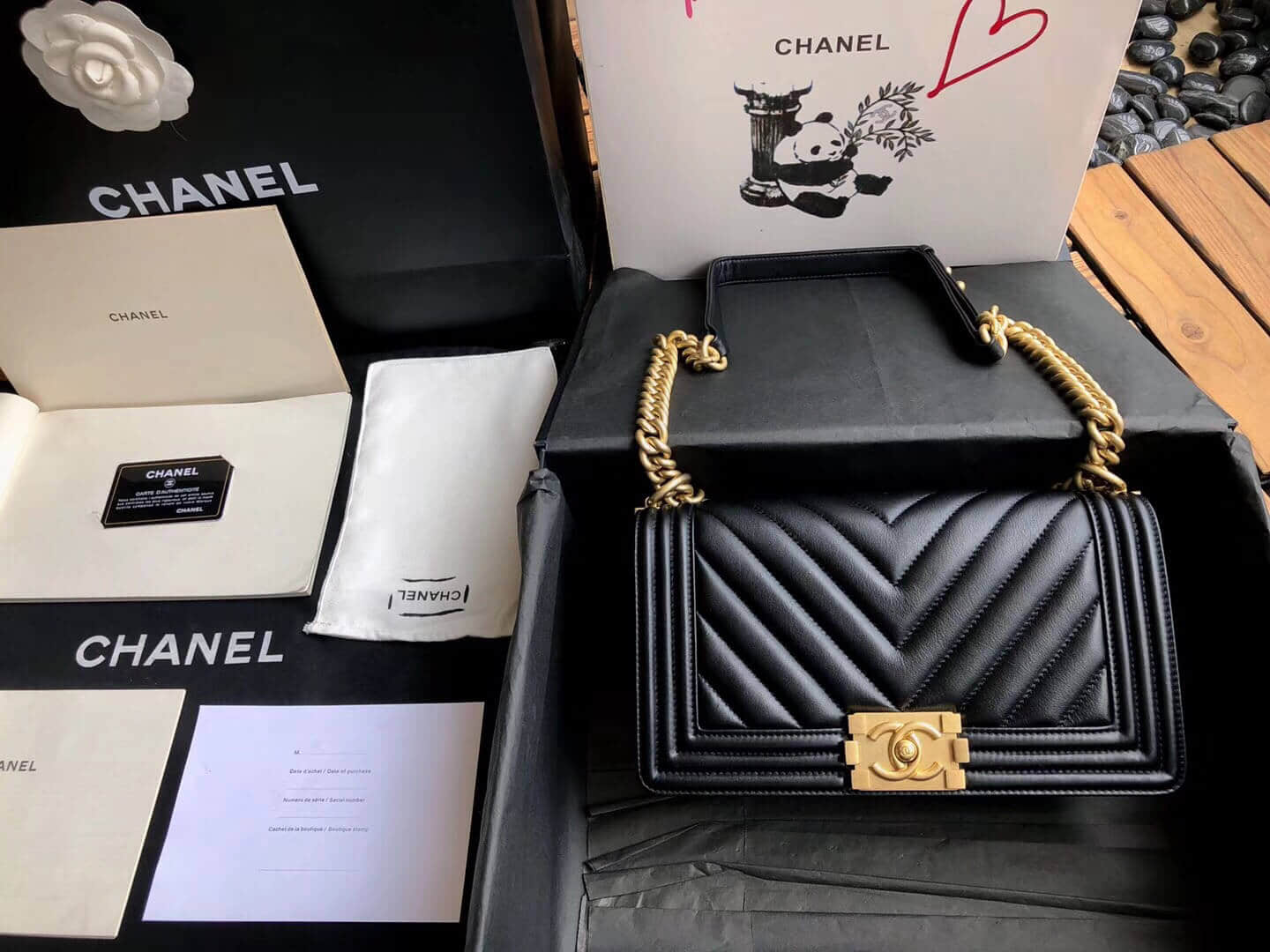 Chanel/香奈儿 18新款 黑色小牛皮V型金扣链条单肩包斜挎包 6708...