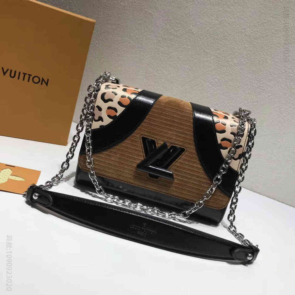 LV/路易威登 18ss新款 豹纹拼接印花Twist中号手袋 M51832