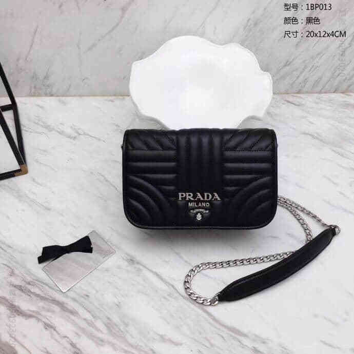 普拉达/Prada 18新款 Diagramme 小羊皮单肩包 1BP013