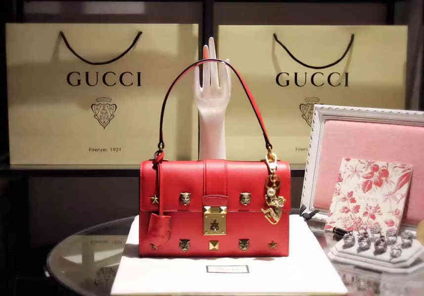 Gucci古驰 【原单】 421997 AP00T 6433 猫形锁扣真皮手提包/手挽袋