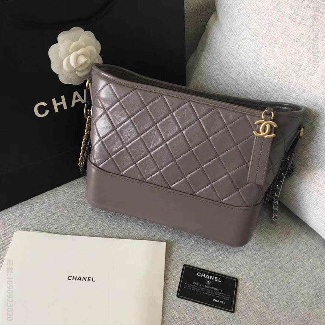 Chanel/香奈儿 18年新款大象灰GABRIELLE中号流浪包 新色