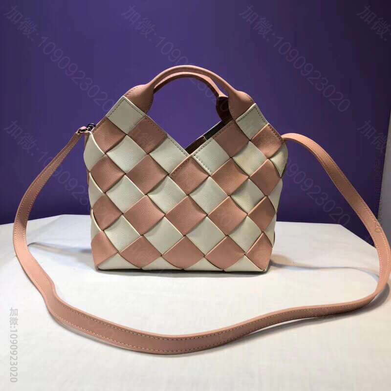 LOEWE/罗意威 18年新款Woven Basket Gingham Ba...