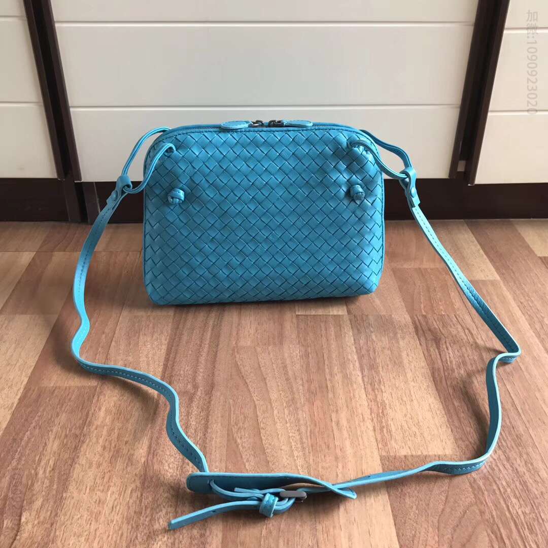 葆蝶家（BottegaVeneta） BV 小羊皮编织斜挎女包 MS114