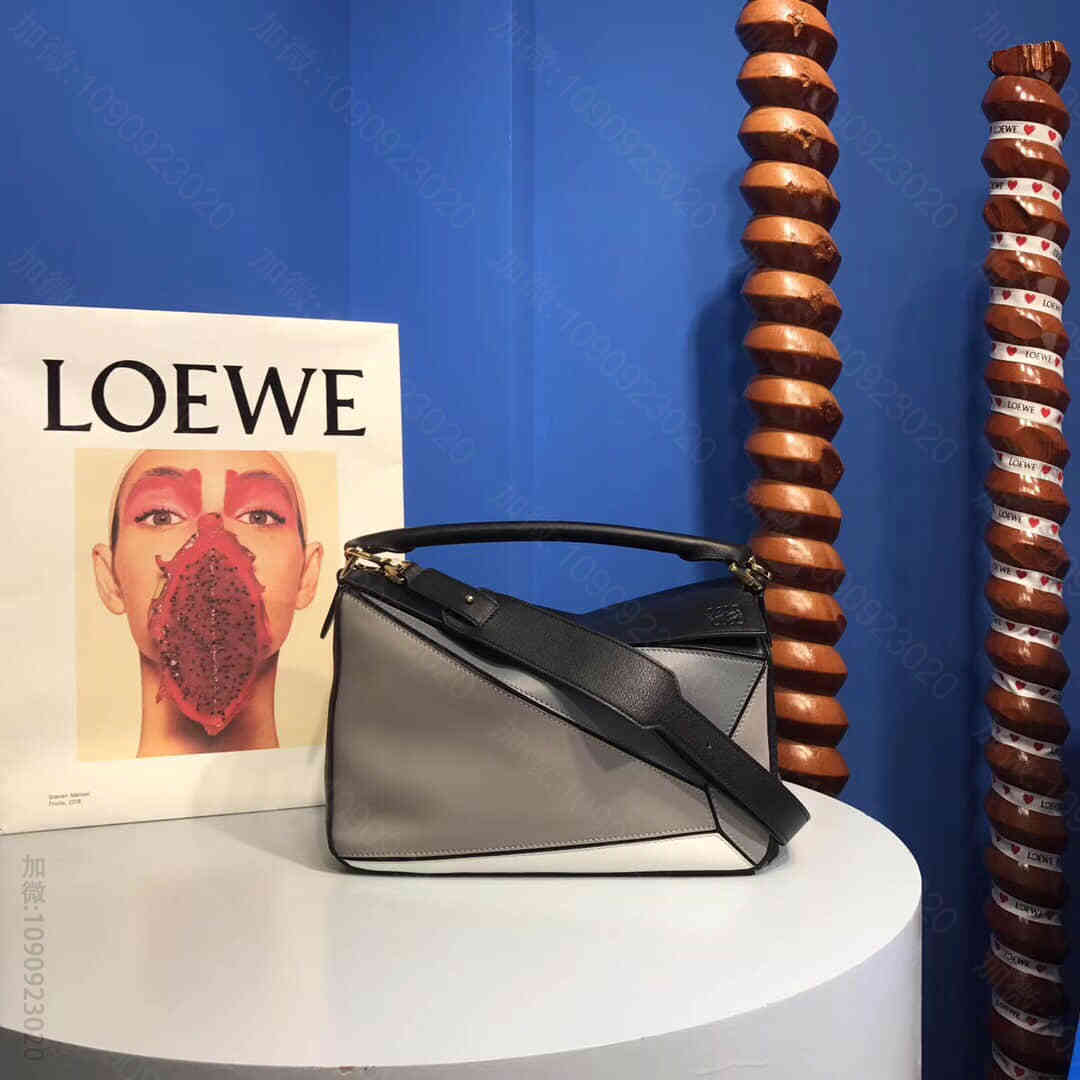 L34495_罗意威斜跨女包 LOEWE/罗意威18新款Puzzle 29cm几何包中号