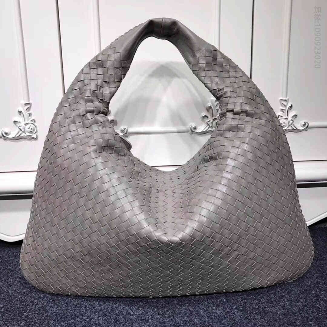 葆蝶家（BottegaVeneta） BV 羊皮编织经典大肩背包 MS5092