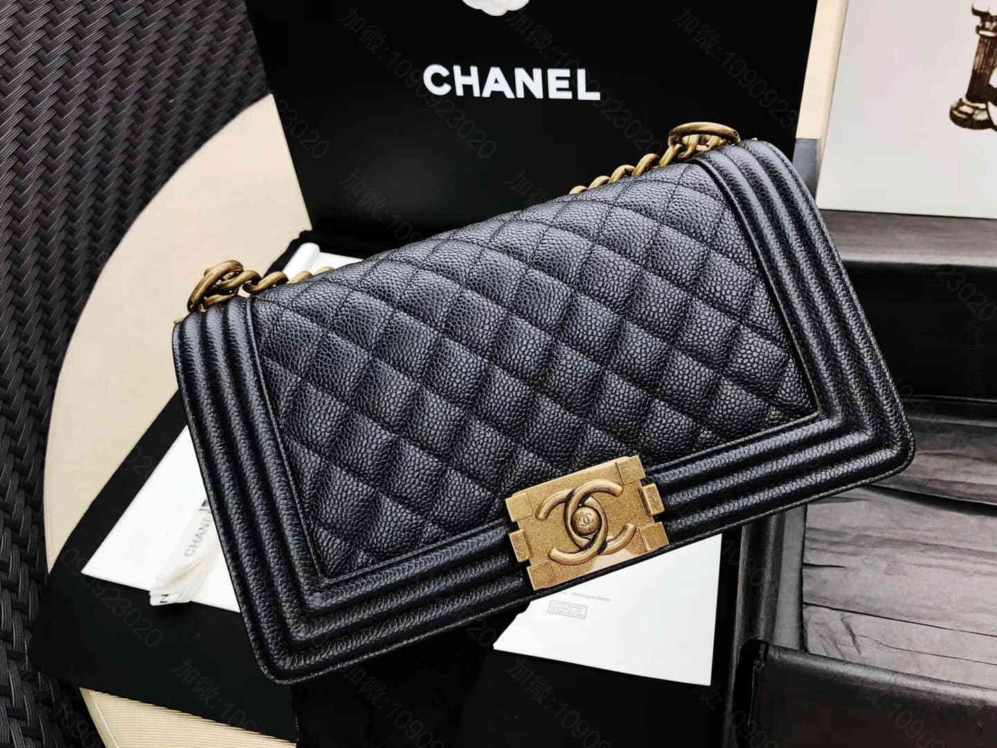 香奈儿Chanel leboy正品皮《INCAS》鱼子酱 18年最新型