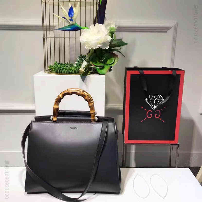 Gucci古驰 竹节提手珍珠中号真皮手提包 Nymphaea真皮手提包453766