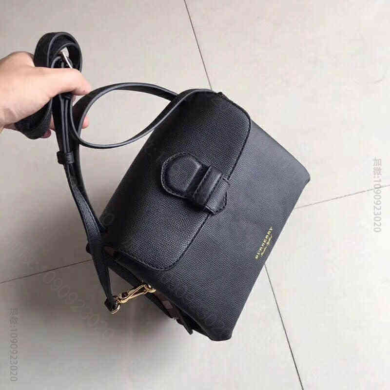 Burberry 老鼠货 小号粒纹牛皮拼House 格纹托特包