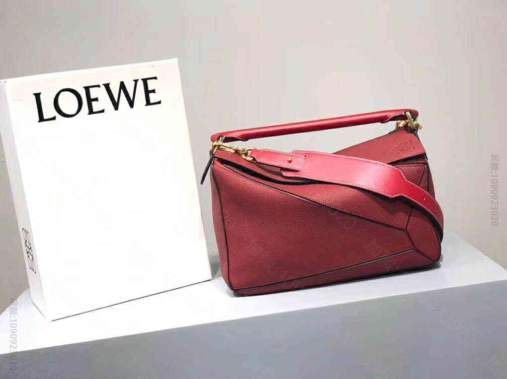 罗意威/Loewe Togo皮荔枝纹 红色Puzzle Bag几何包