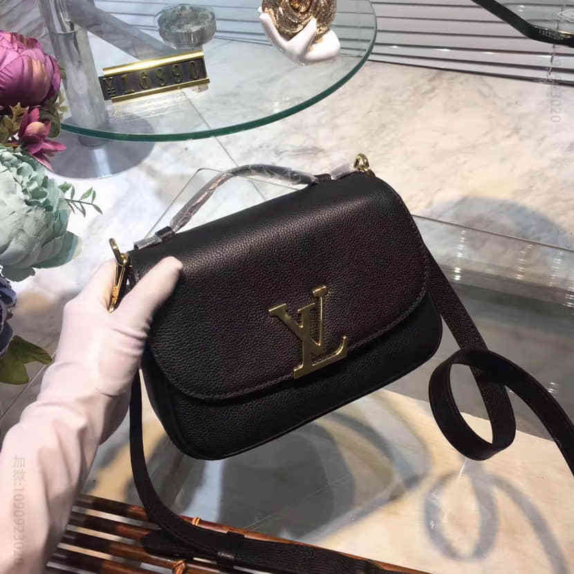 官网同款 LV M54057 路易威登 NEO Vivienne手袋 Monogram粒纹皮革斜挎包