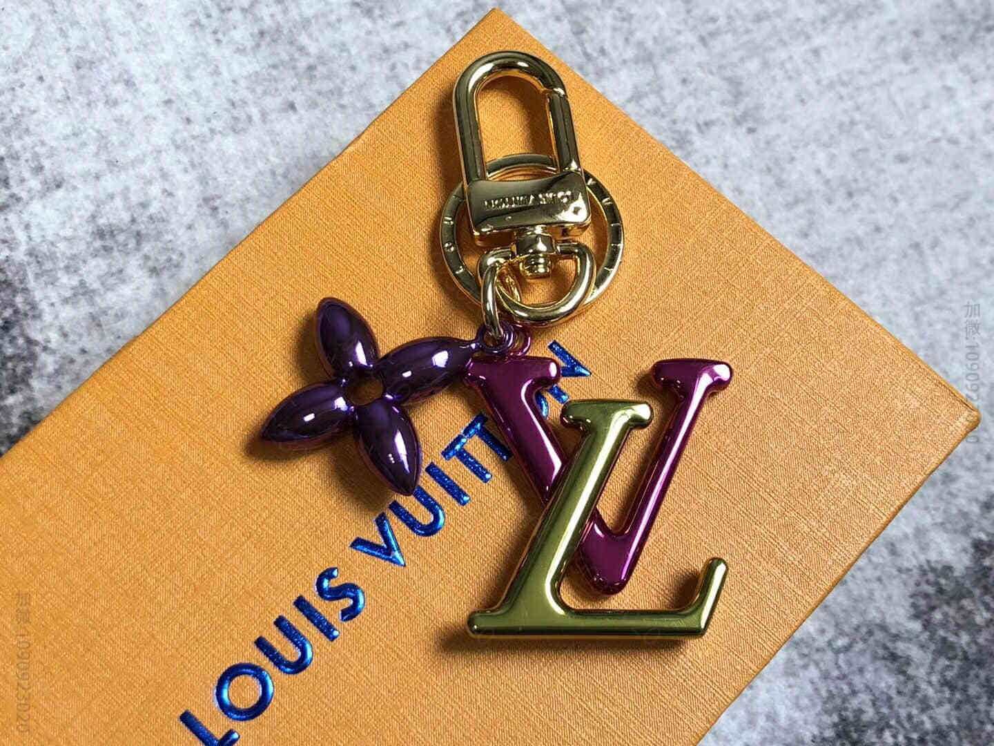 LV/路易威登 New Wave包饰与钥匙扣 M63749