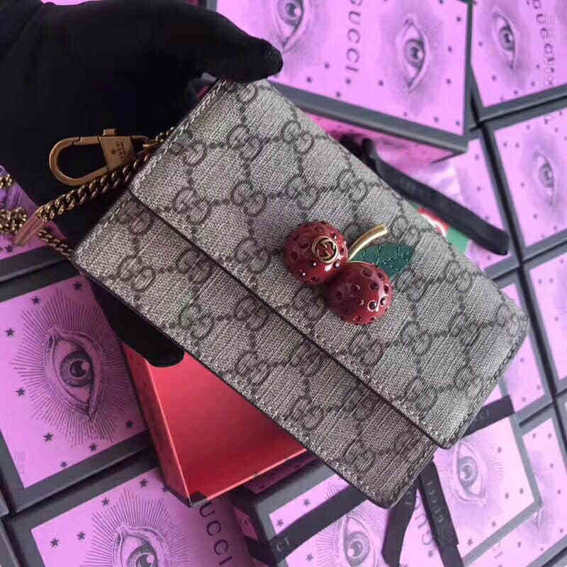 Gucci古驰 /GG Garden纪念品 樱桃水钻迷你链条包 481291