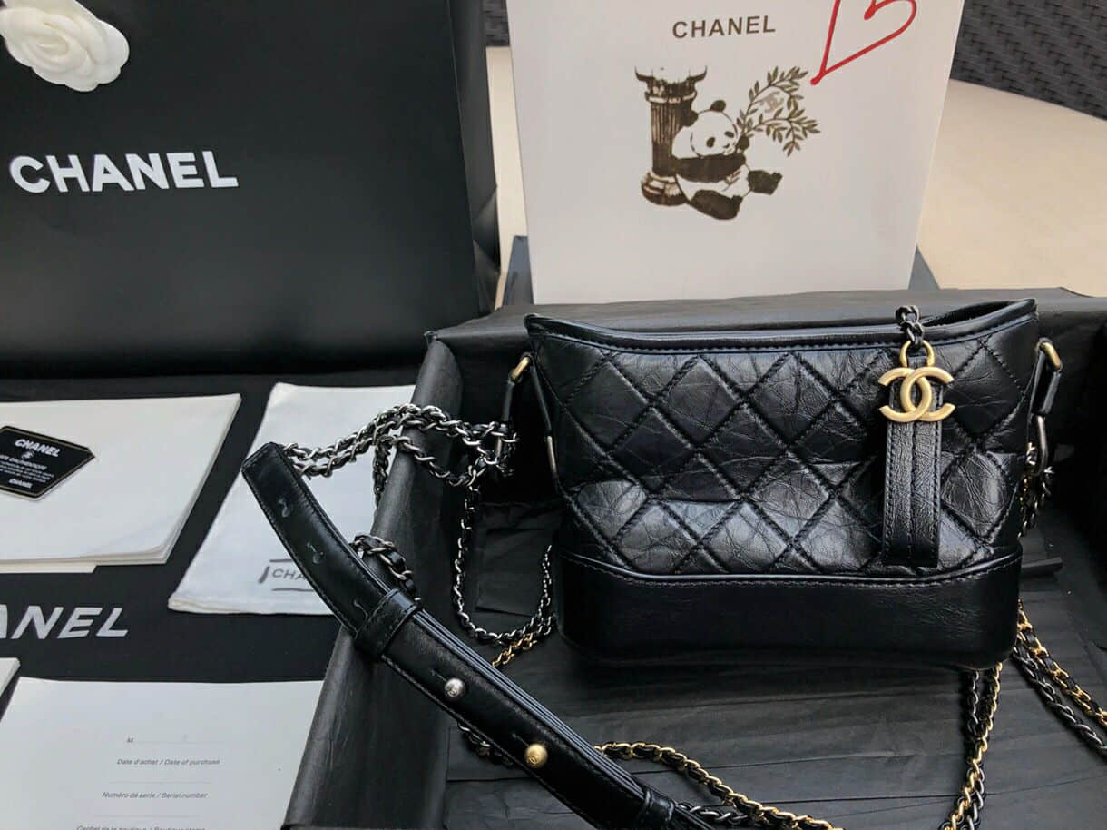 正品尾皮 香奈儿/Chanel 18年新款小号流浪包 黑色