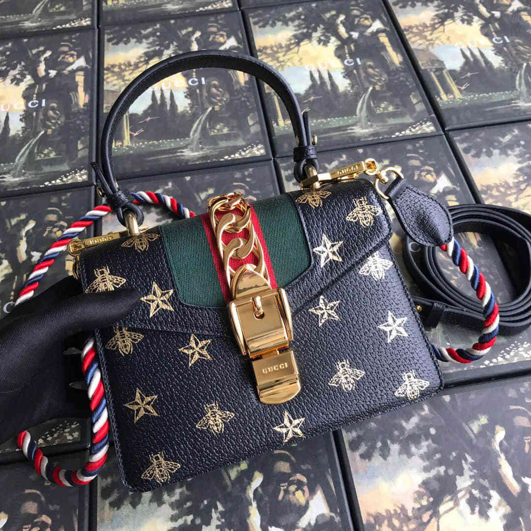 Gucci古驰/Sylvie系列饰金色蜜蜂和星星印花迷你手袋 470270