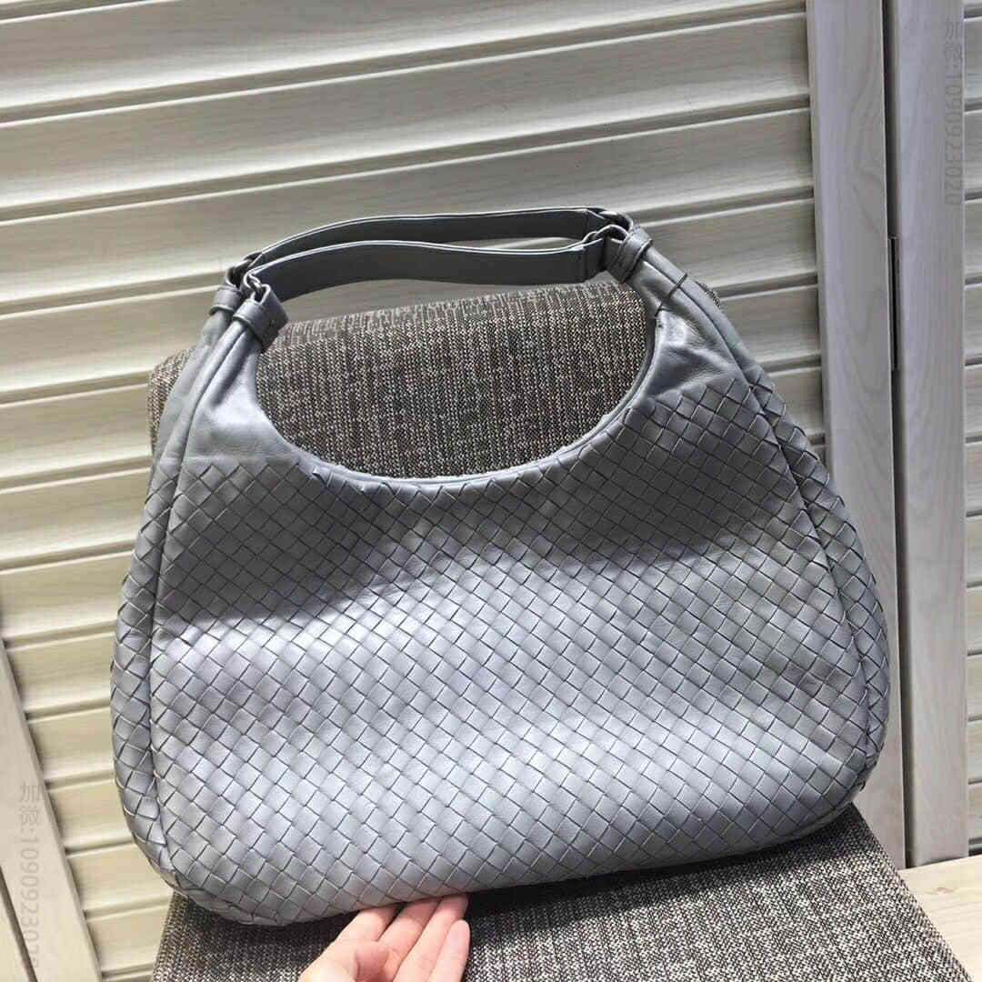 葆蝶家（BottegaVeneta） BV 羊皮肩背包 MS5281