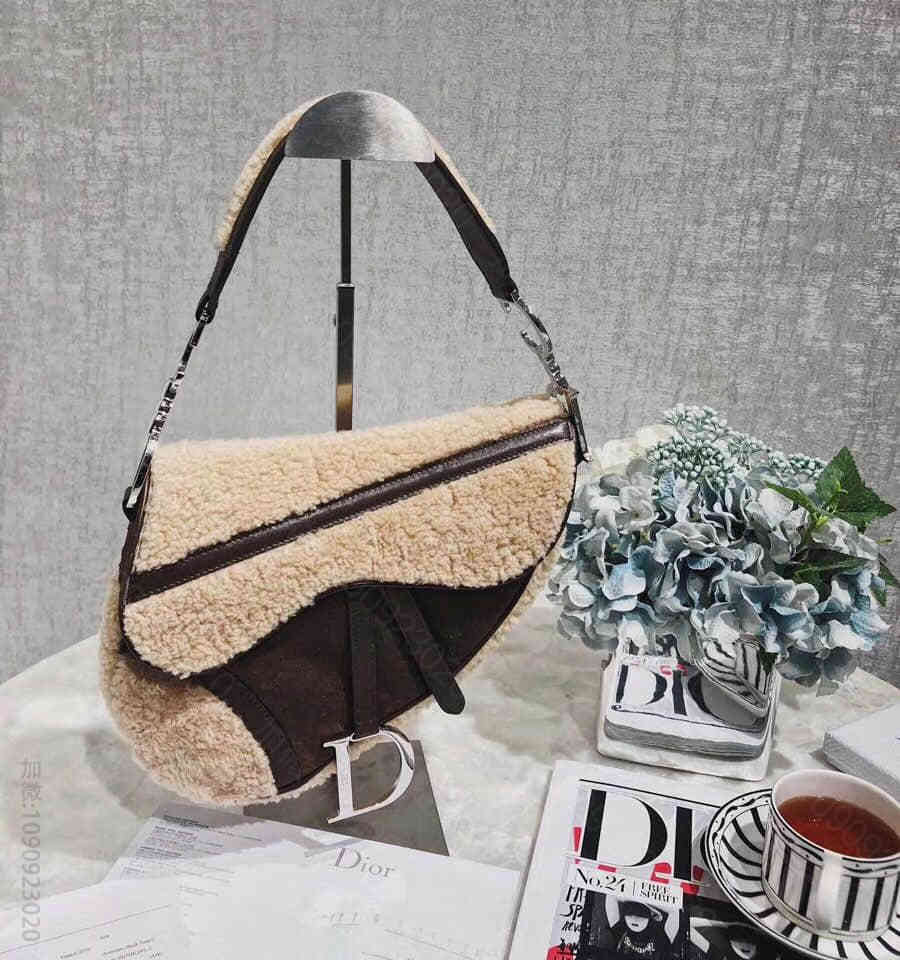 迪奥/Dior Vintage Saddle bag羊羔毛马鞍包 配肩带