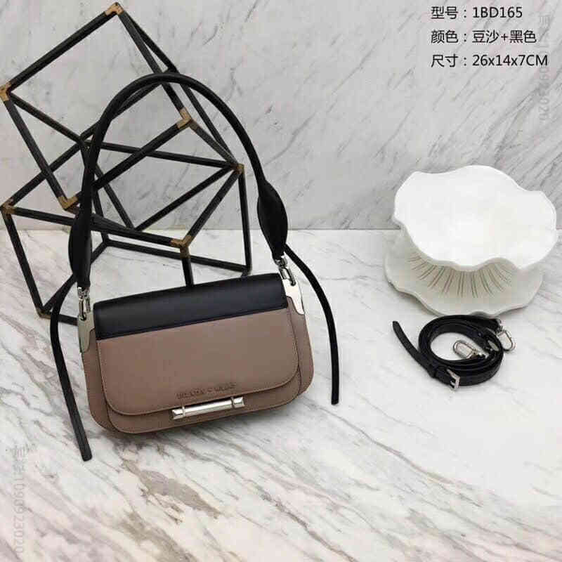 普拉达/Prada Sybille 皮革单肩包 1BD165