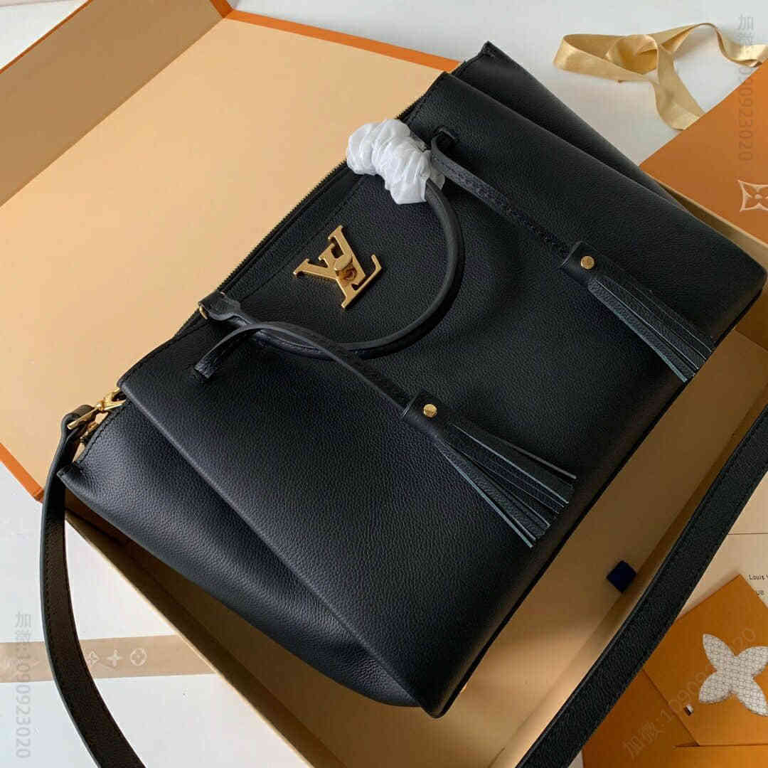 LV/路易威登 Lockmeto手袋 M54569
