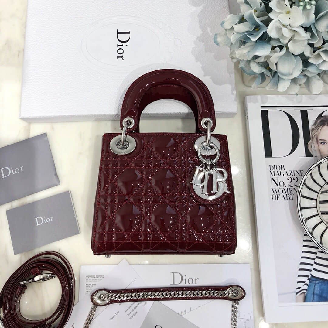 Dior/迪奥 Mini lady classic 系列漆皮酒红三格戴妃包 17CM银