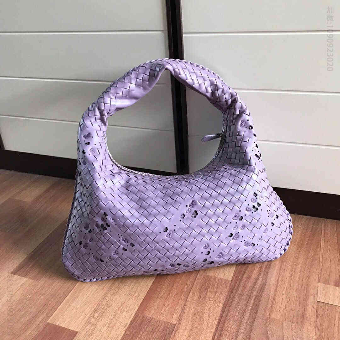 葆蝶家（BottegaVeneta） BV 2023年春夏季小蝴蝶镭射绣花系列 MS5092