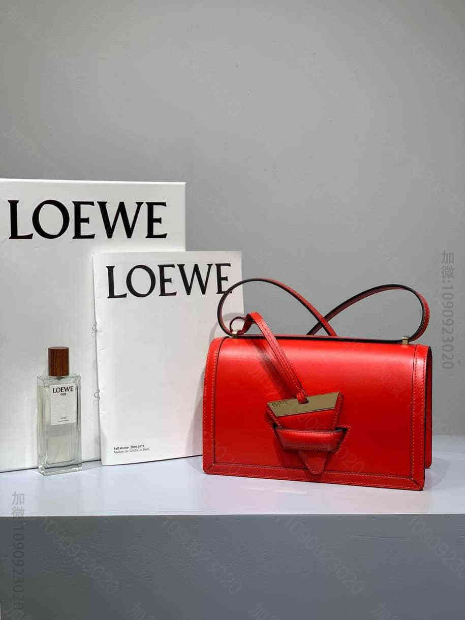 罗意威/Loewe 2023新款Barcelona三角包 大红色