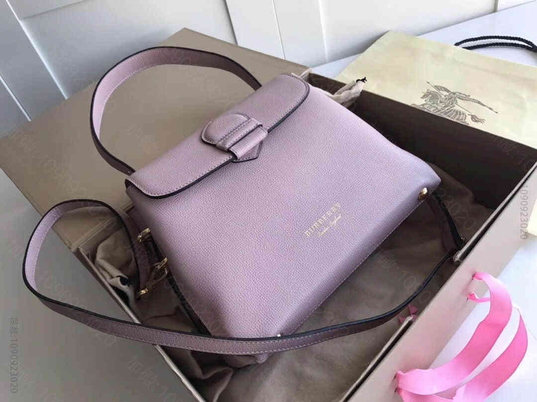 Burberry/博柏利 全粒纹皮革托特包 6181小号