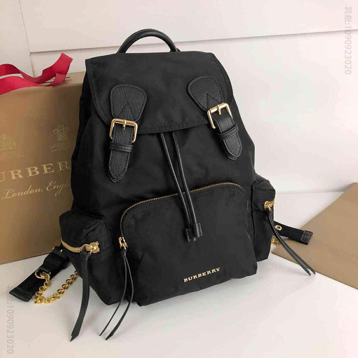 Burberry/博柏利 中号军旅背包