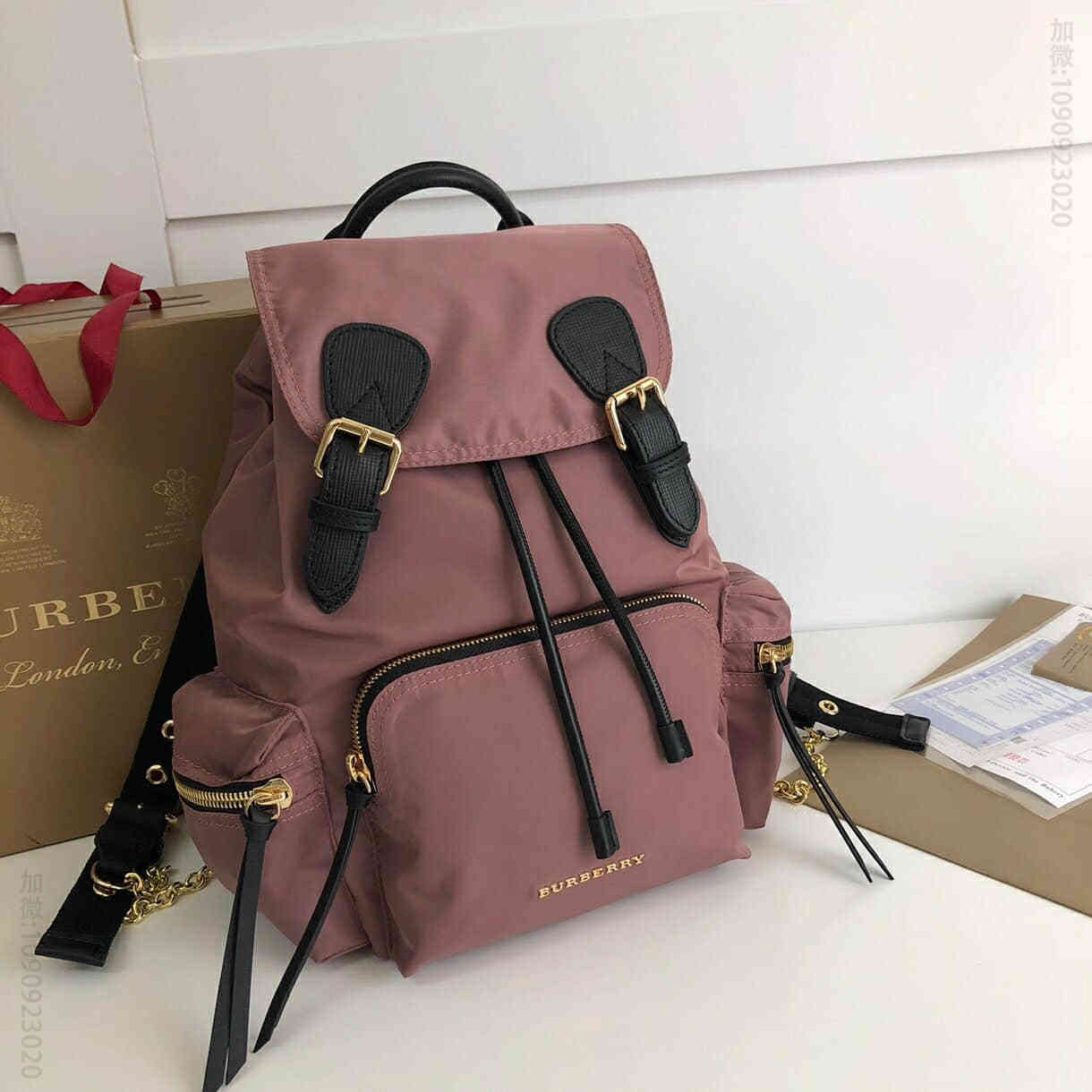 Burberry/博柏利 中号军旅背包