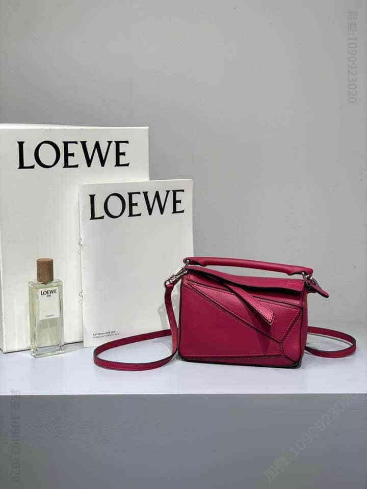 Loewe/罗意威 迷你Mini Puzzle树莓红几何包