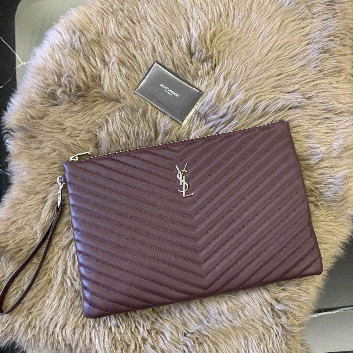 YSL/圣罗兰 MONOGRAM 大号手包 440222