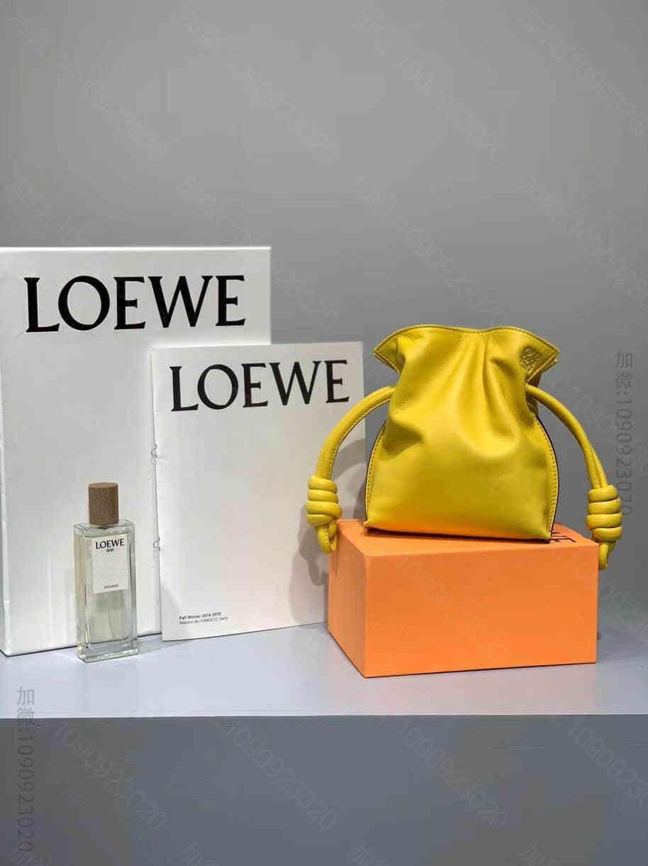LOEWE/罗意威 19新款Mini小福袋绵羊皮Flamenco Bag绳结...