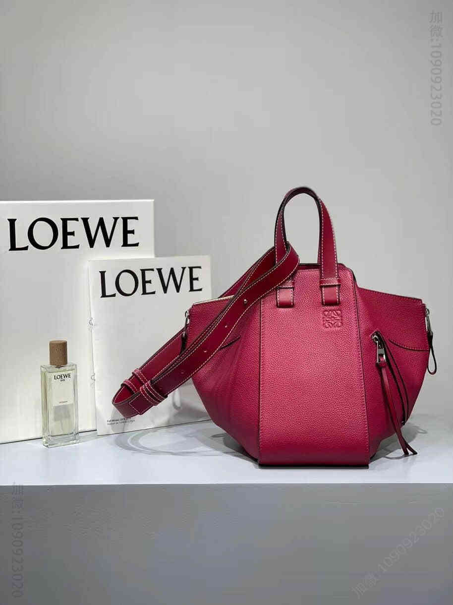 LOEWE/罗意威 新颜色 树莓红Hammock bag小号吊床包
