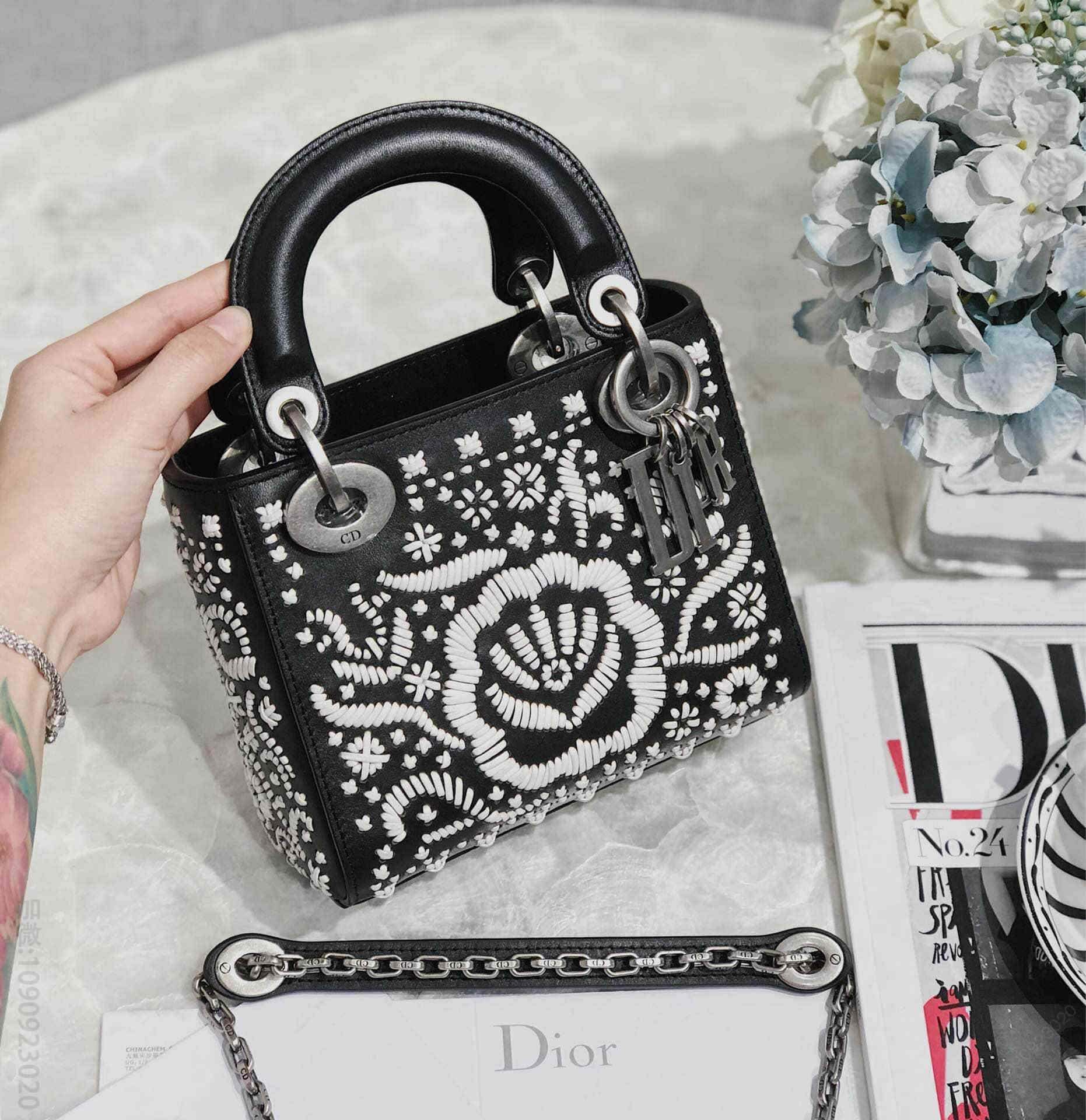 Dior/迪奥 Mini Floral Embroidery Lady Di0r
