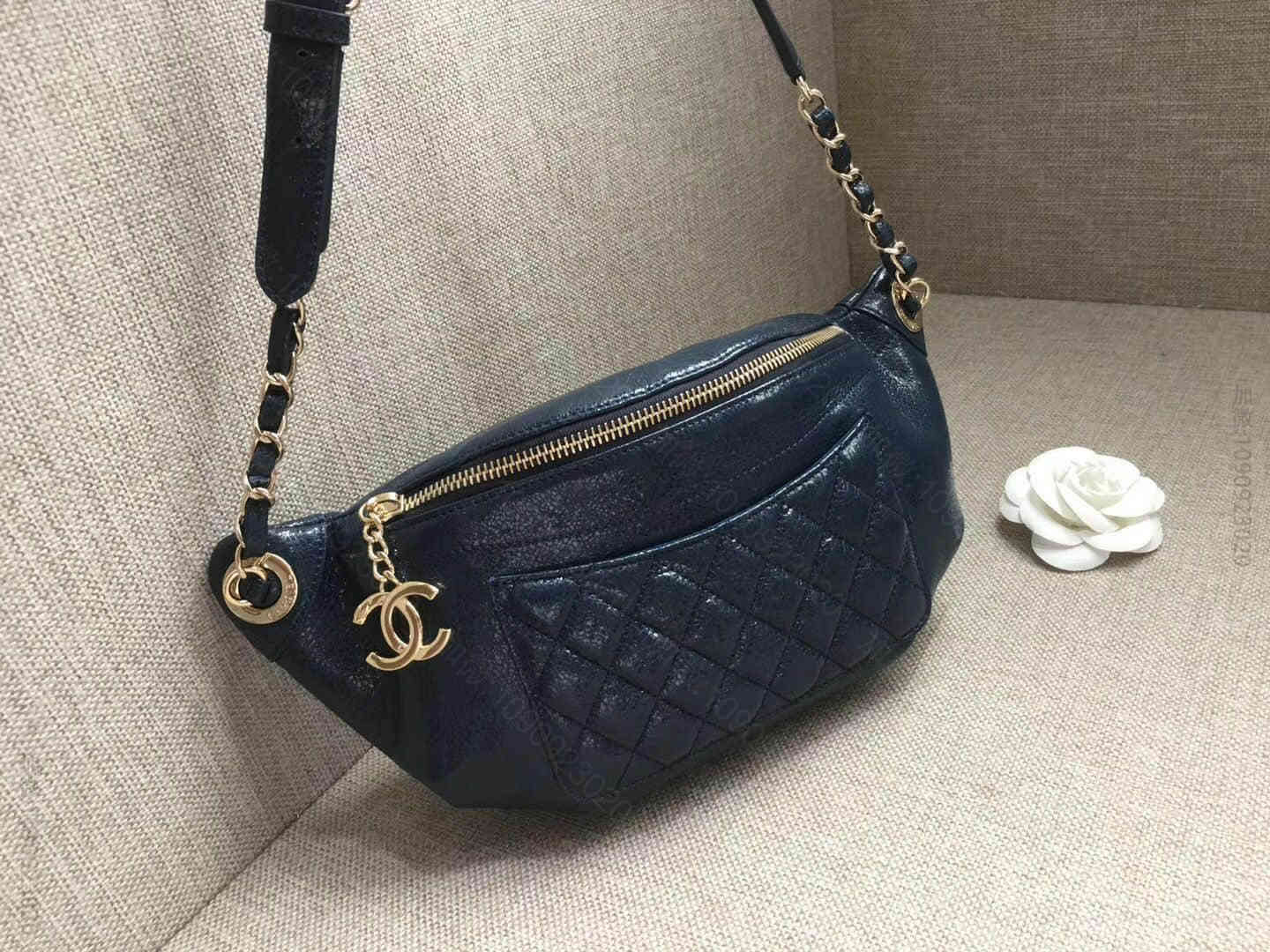 Chanel/香奈儿 皱纹小羊皮 腰包/胸包