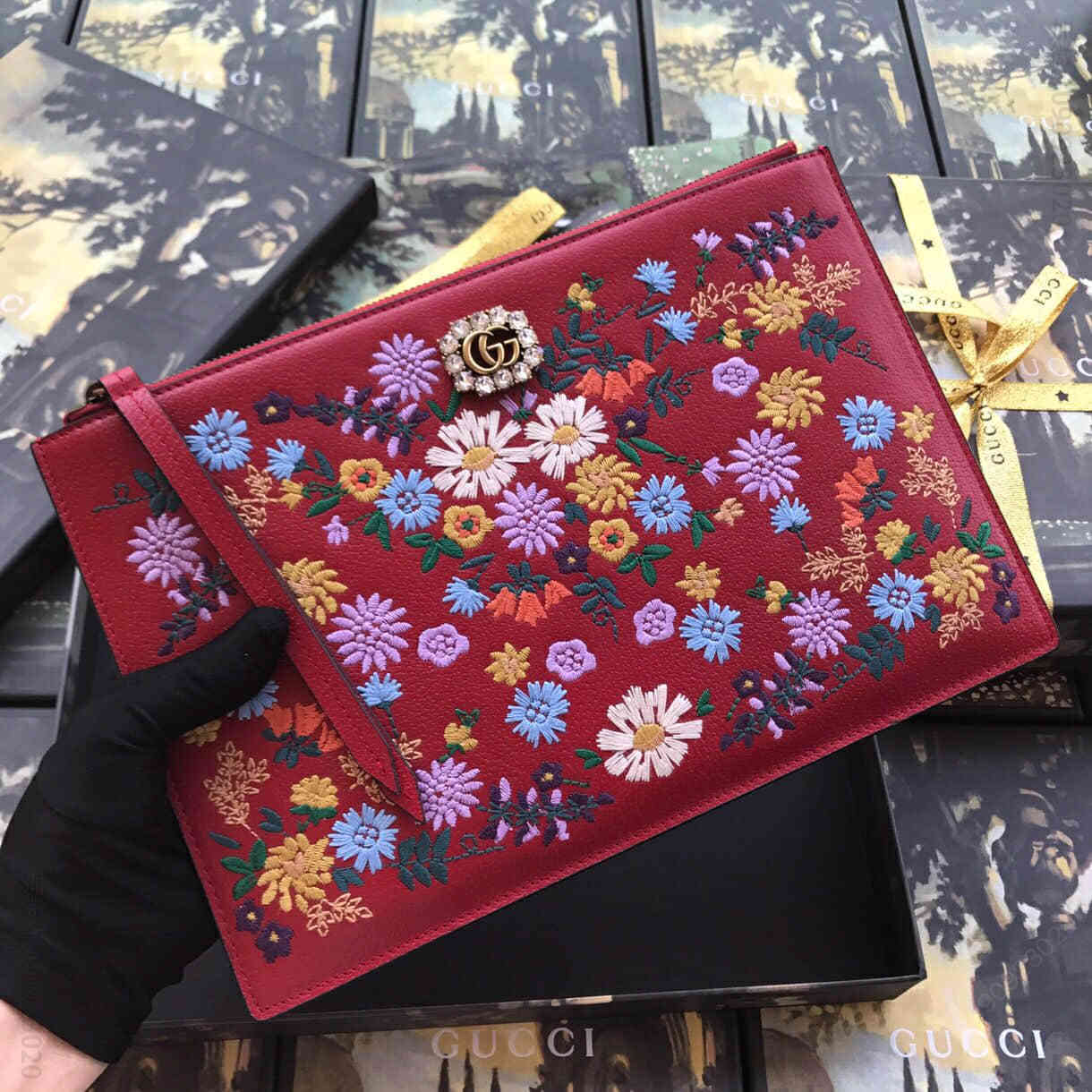 Gucci古驰/花朵刺绣手拿包 499310 红全皮