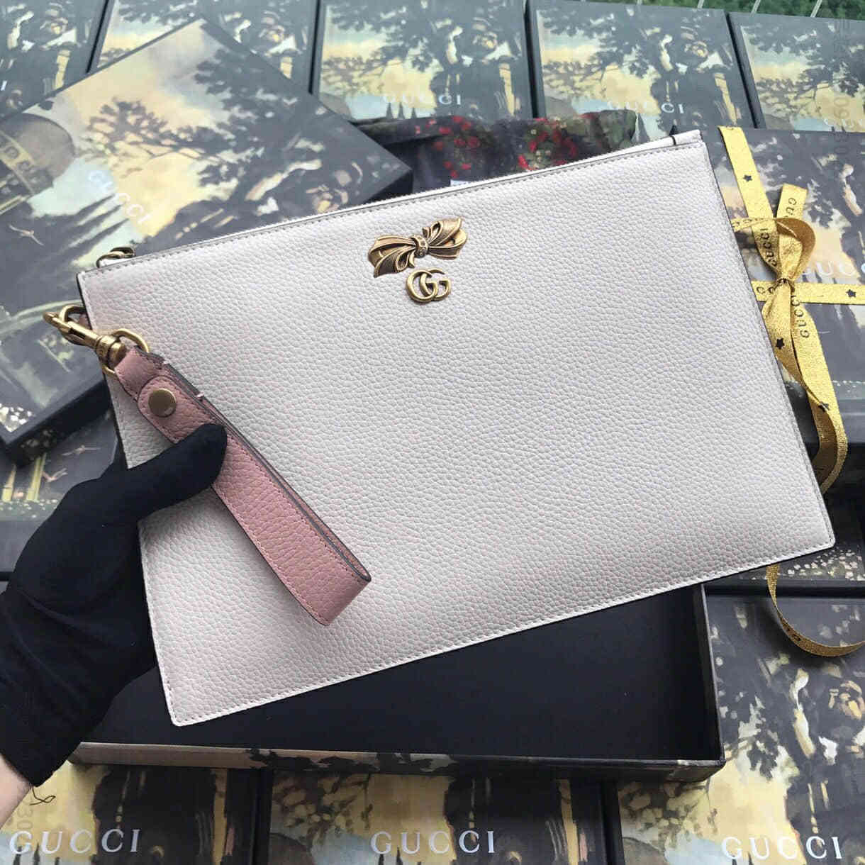 Gucci古驰/金属蝴蝶结五金标志手拿包 524299