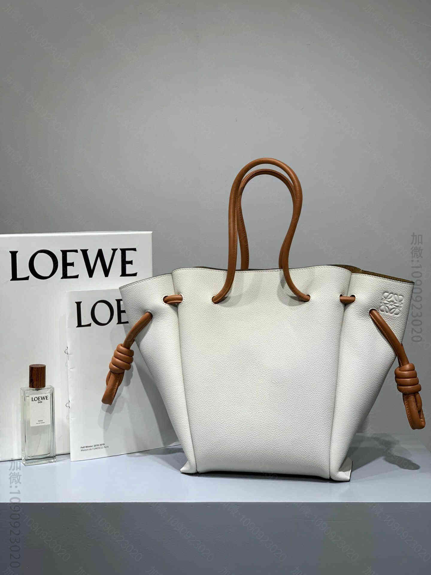 Loewe/罗意威 呛口小辣椒同款Flamenco Knot Tote Sm...