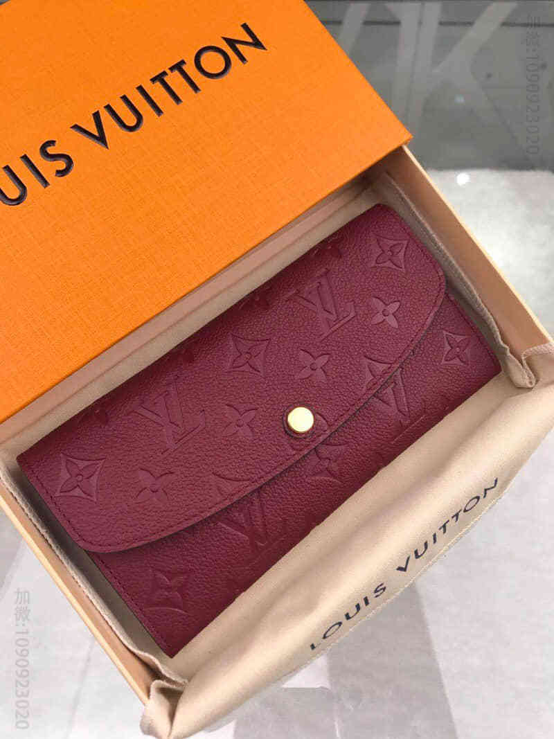 LV M62015
