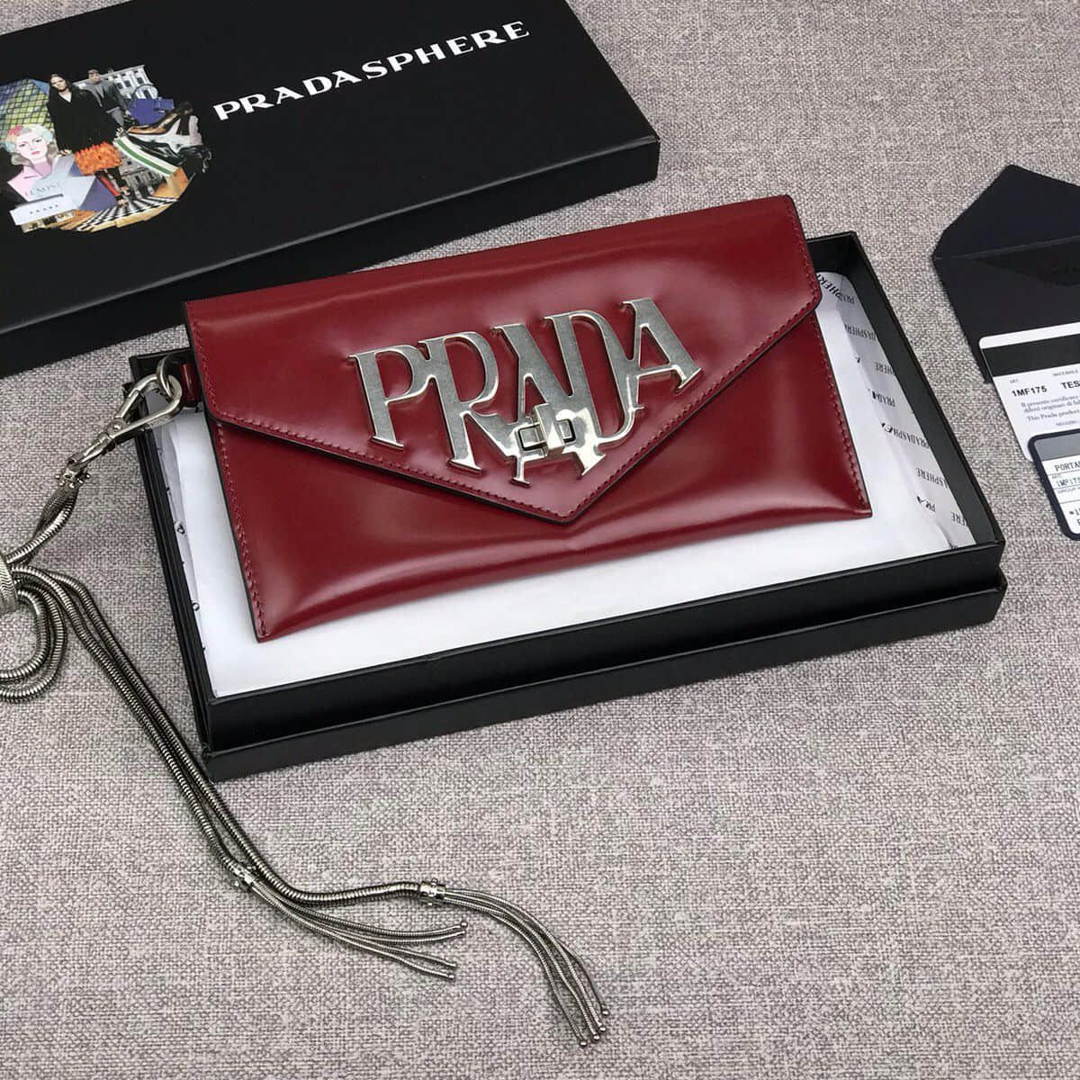 Prada/普拉达 大logo标识手包 1MF175酒红