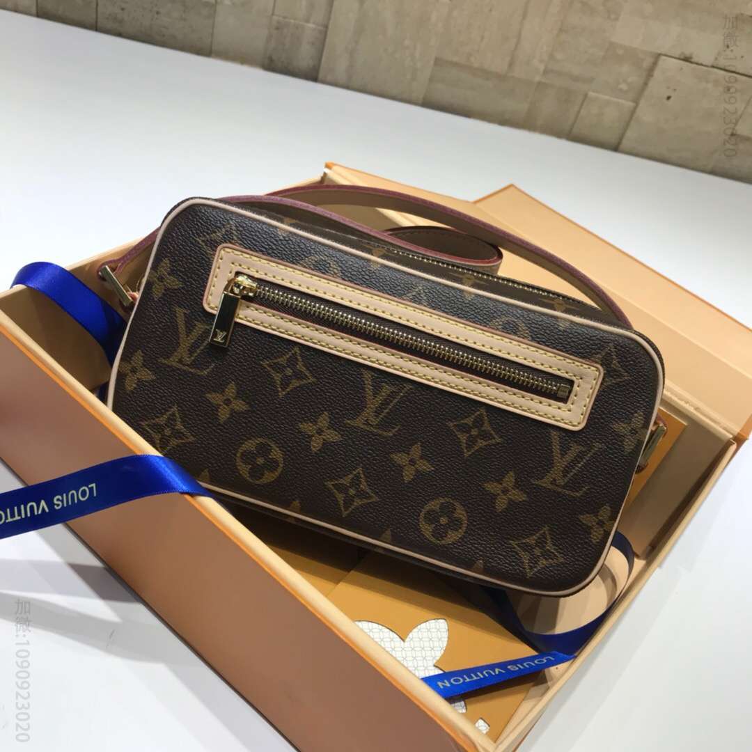 LV/路易威登 中古长方包砖块包