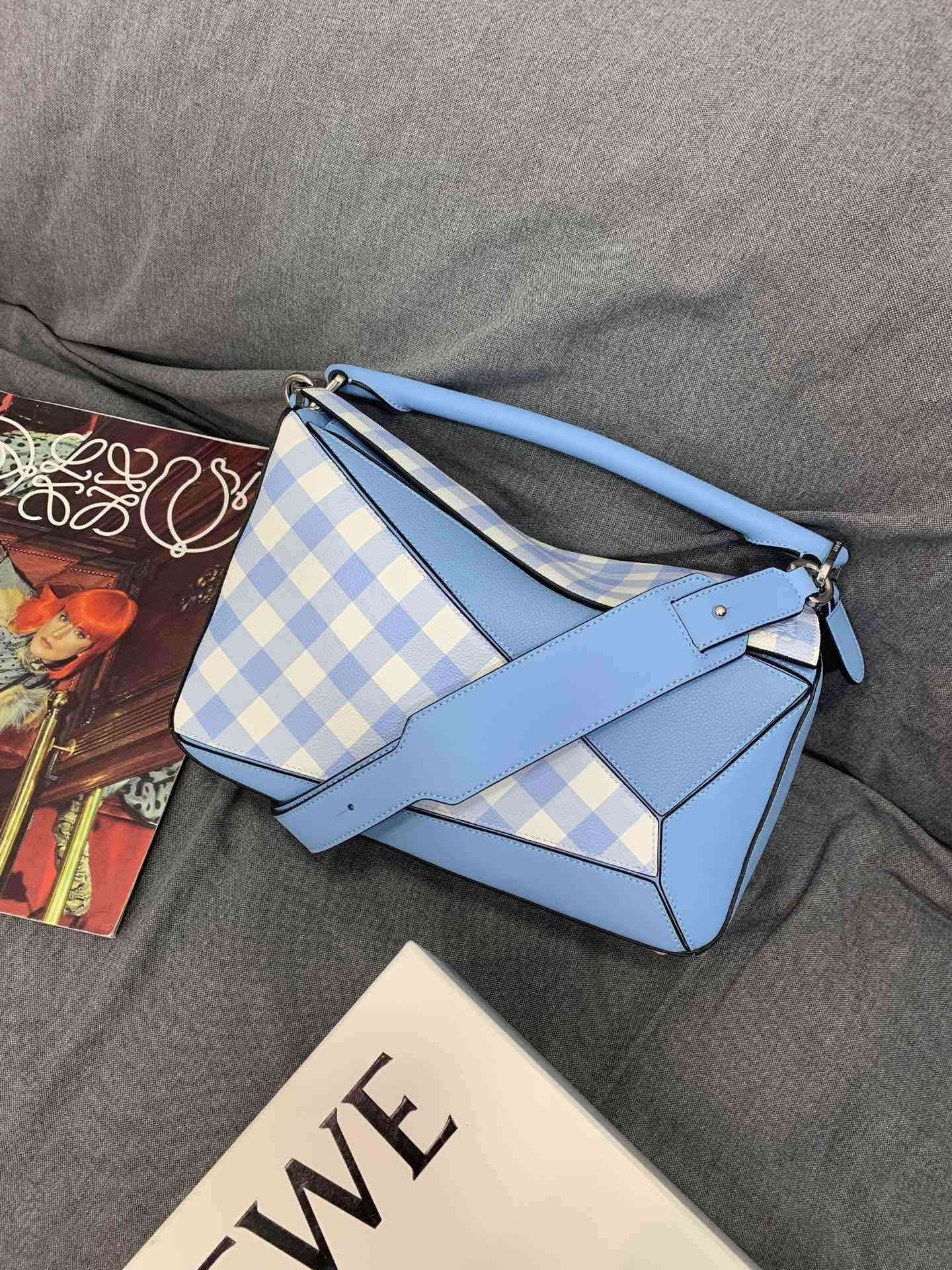 Loewe/罗意威 Puzzle Bag 格子几何包