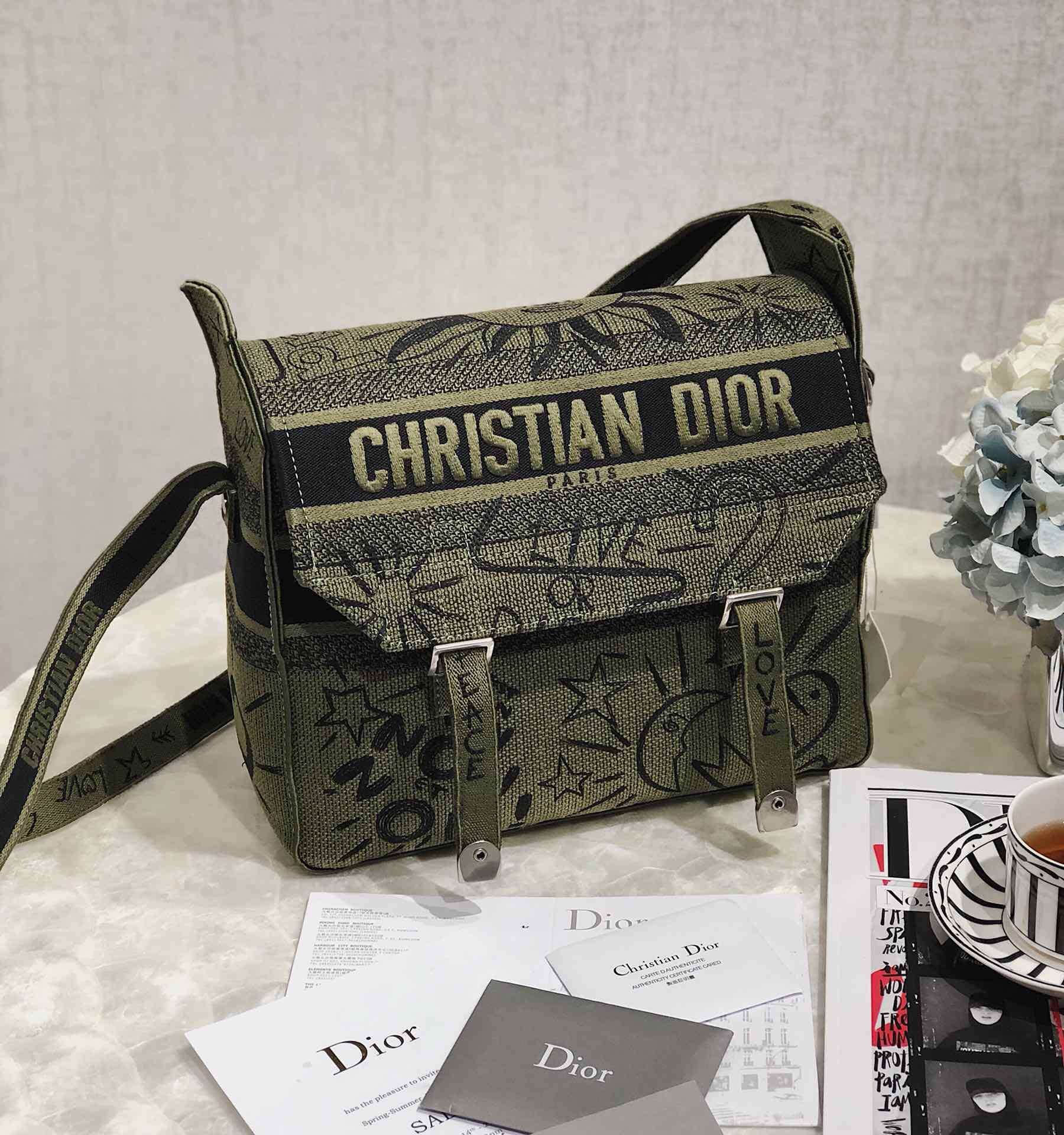 Dior/迪奥 Camp 报童包