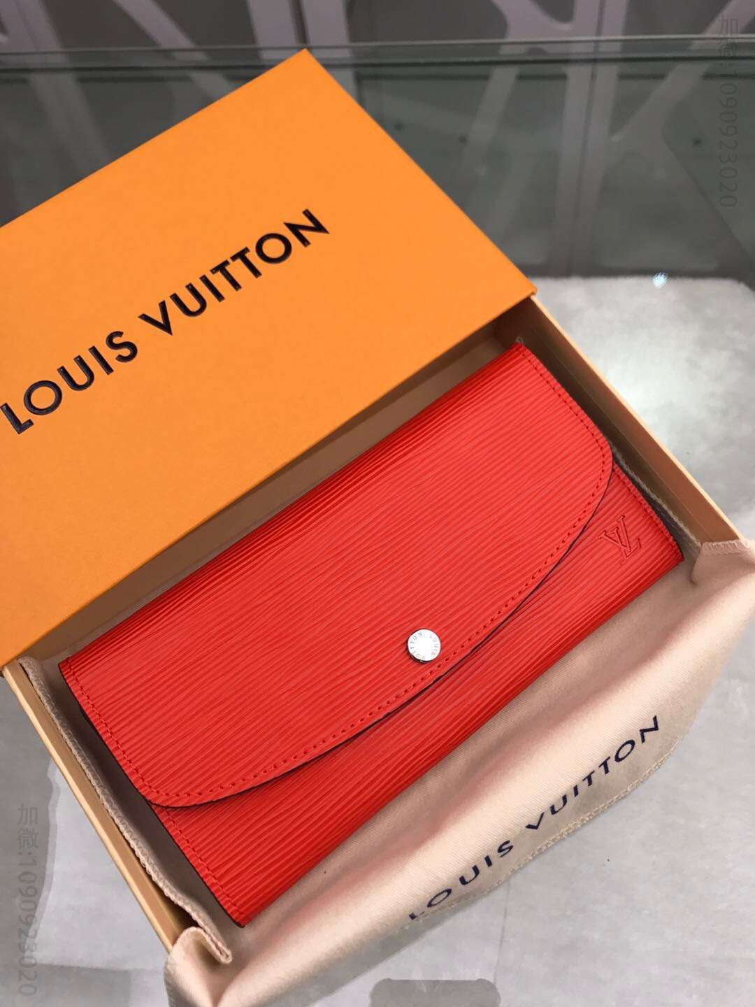 LV M60853