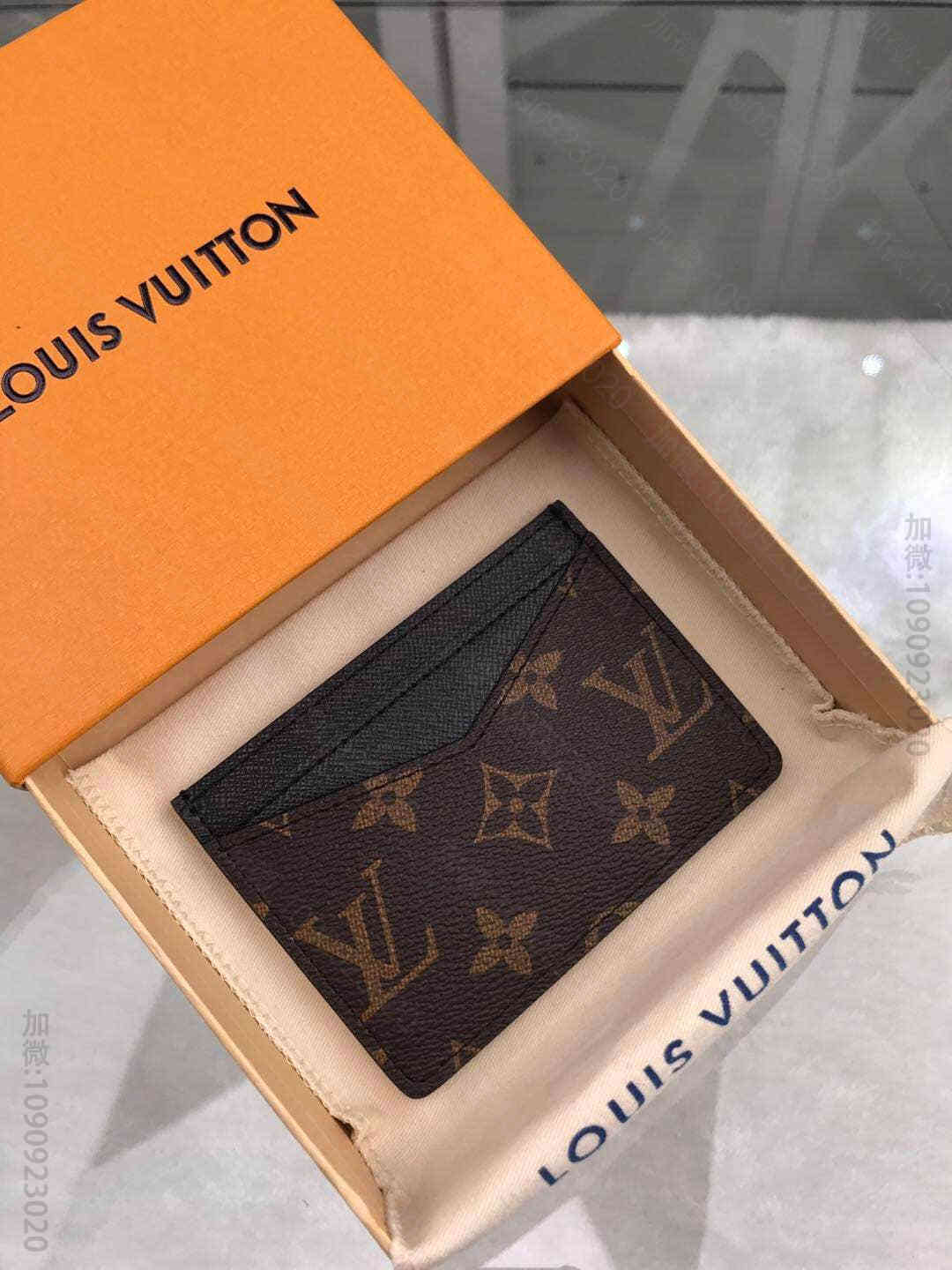 LV 卡包 M60166