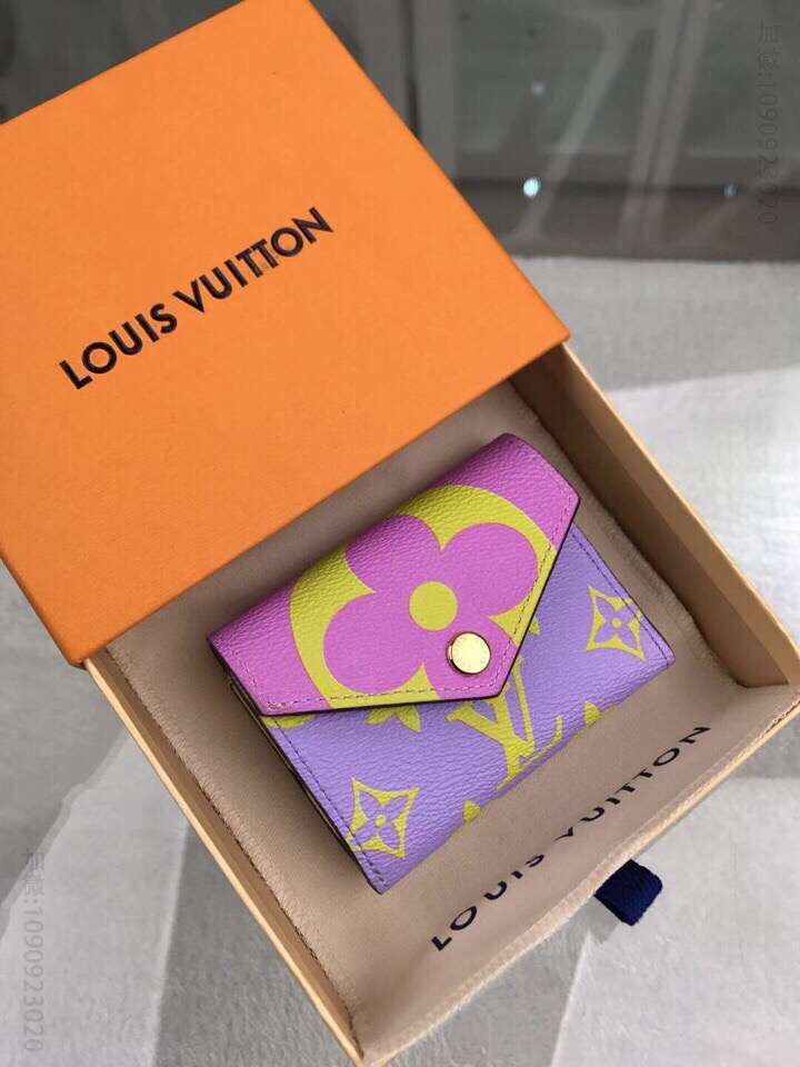 LV M62933黄彩