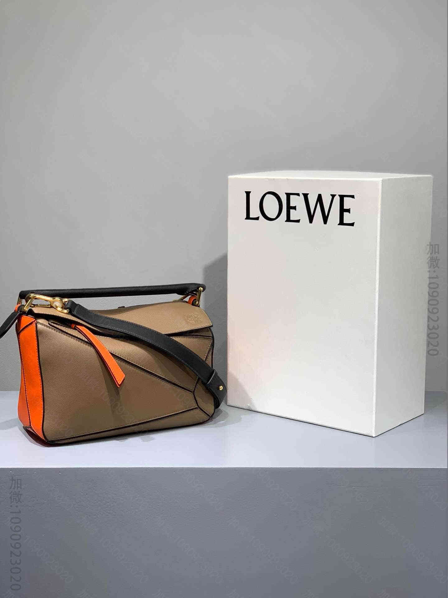 Loewe/罗意威 Puzzle24cm小号几何包