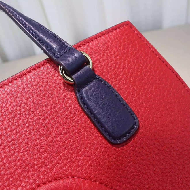 Gucci古驰 官网 431571 新款 专柜品质 浮雕互扣式双简约的手提包