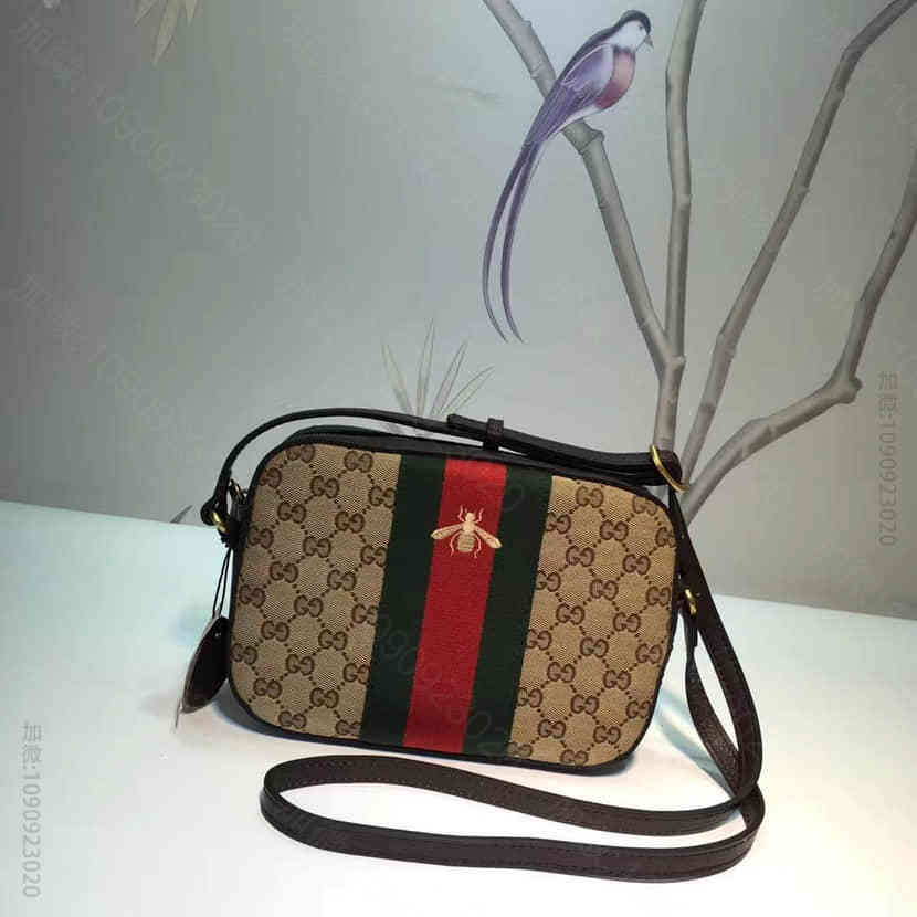 Gucci古驰 美国官网2016新品经典羊毛织带金色蜜蜂刺绣帆布 GG 面料...